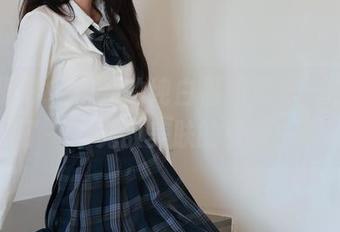 绮梦摄影 – 秋月的纯白福利写真，感觉像是踏进了一个无敌美肤的梦境！你敢信？