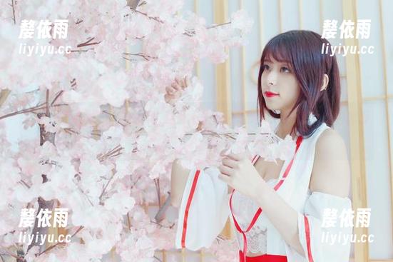 微密圈 - 羊小雪juvia的夏日：原图还是资源？我想我开始恋爱了〜