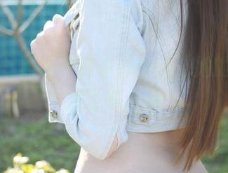 美媛馆 – 照片中的小夕juju，她的少女时代正在上演