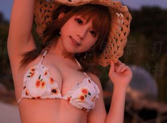 荒井喵喵的私房初音白兔展示，打开就像是翻开了一本不太靠谱的书