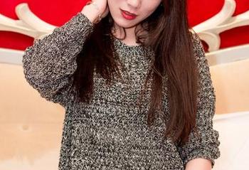 轰趴猫 – 曲曲的私房图片，女王范儿是否待你鉴赏？