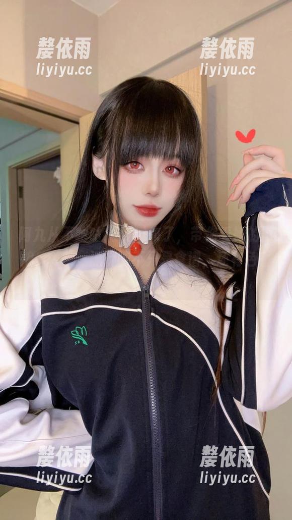 阿九从不咕咕(九言)来了，带你看她的厨娘cos——流行的不只是食谱，还有色香味！