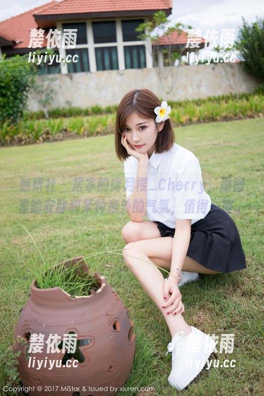 魅妍社-绯月樱_Cherry 魅妍社 - 居家的绯月樱_Cherry,原图里的安静和某种意外的气氛,值得一瞥。