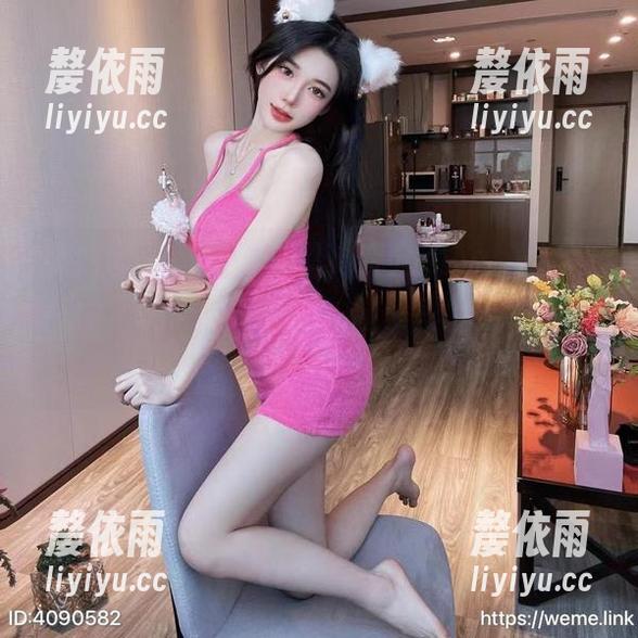 黎允熙baby 微密圈 - 最新合集里,黎允熙baby把“礼物”玩得很有意思,脑子里突然冒出各种想法